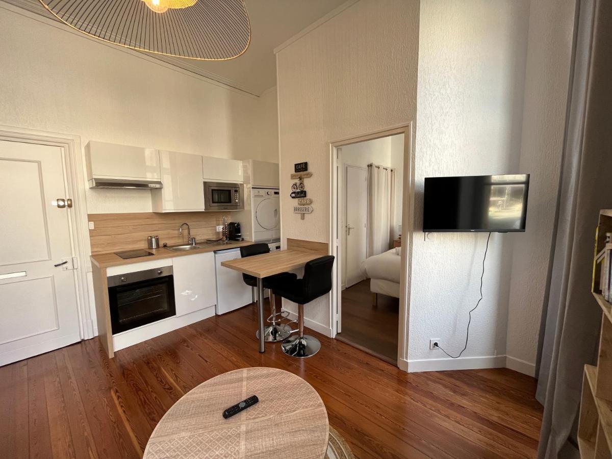 Apartament Paon, Coquet Appt Avec Parking A Caen Zewnętrze zdjęcie